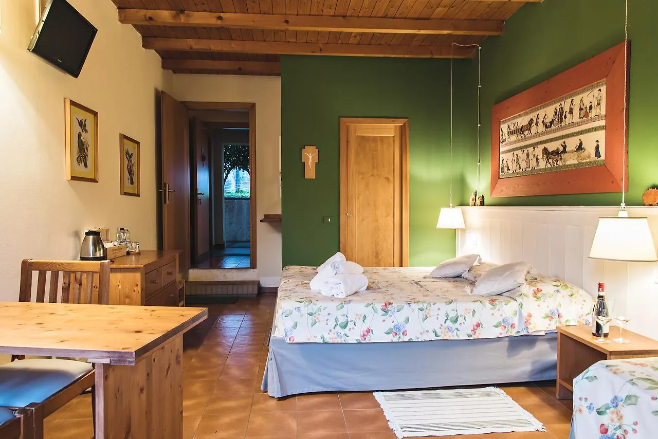 Corte San Mattia Верона Фермерский дом